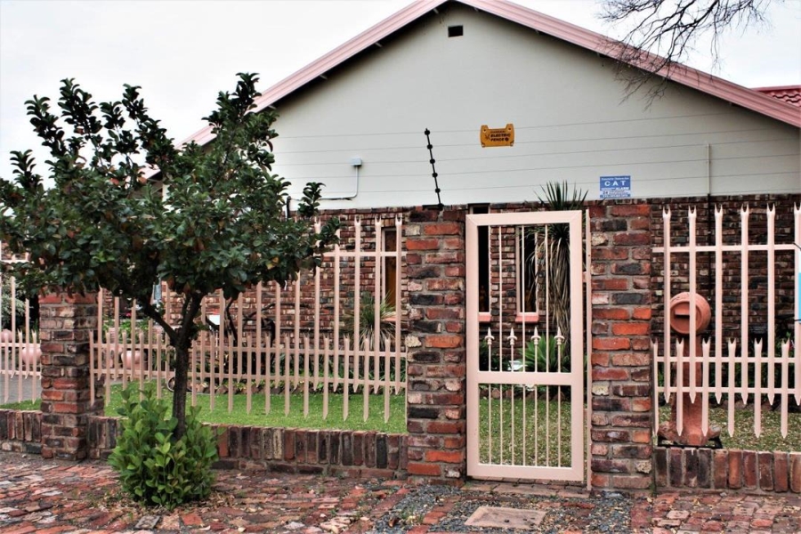 3 Bedroom Property for Sale in Carters Glen Northern Cape